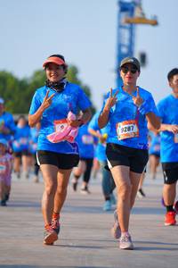 BIB: 9287
                            <button type="button" onclick="openModal(3240190)" class="btn btn-primary btn-sm float-right btn-popup" data-toggle="modal" data-target=".modal-high-quality">
                        <i class="fas fa-shopping-cart"></i> Add to Cart
                    </button>
                                            <button type="button" onclick="isThisMe(3240190, true)" class="btn btn-success btn-sm float-right btn-popup btn-isme hidden" data-toggle="tooltip" data-placement="bottom" title="นี่คือรูปของคุณใช่ไหม คลิกที่นี่เพื่อเอาเข้าอัลบั้ม">
                        <i class="fas fa-plus"></i> Add to album
                    </button>
                    <button type="button" onclick="isThisMe(3240190, false)" class="btn btn-warning btn-sm float-right btn-popup btn-isnotme hidden">
                        <i class="fas fa-ban"></i> Remove from album
                    </button>